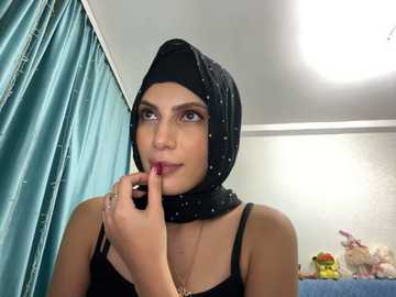 gumusguray @ stripchat on 20241029