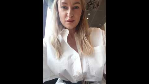 legslong @ stripchat on 20241029