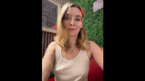 the_snowwhitee @ stripchat on 20241029