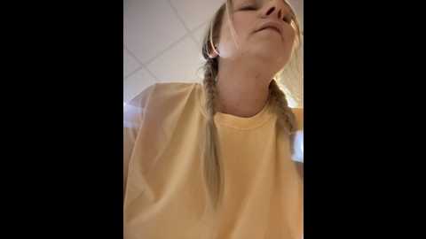 bondgirl_013 @ stripchat on 20241030