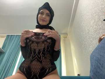gumusguray @ stripchat on 20241030