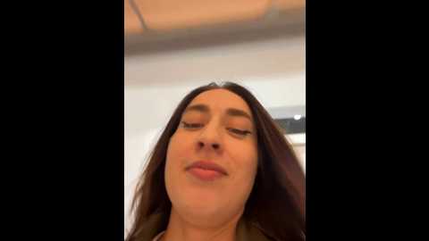 holly_play @ stripchat on 20241030