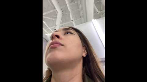 holly_play @ stripchat on 20241030