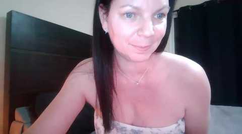 honey_suckles @ stripchat on 20241030