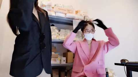lush_cum_sneaky