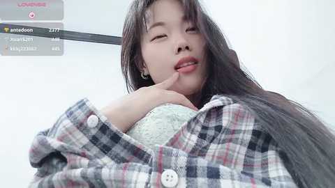 lvy__v @ stripchat on 20241030