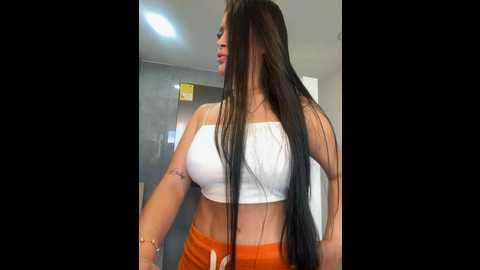 sara_fun @ stripchat on 20241030