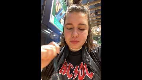 suziemurray @ stripchat on 20241030