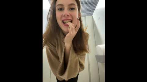 dina_tease @ stripchat on 20241031