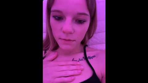 foxy_ana13 @ stripchat on 20241031