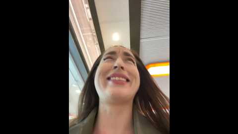 holly_play @ stripchat on 20241031