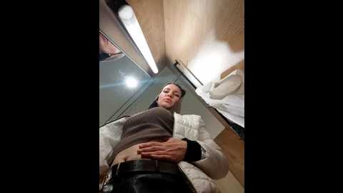 mila_dream69 @ stripchat on 20241031