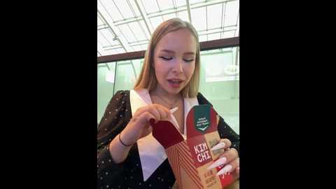 mur_girl @ stripchat on 20241031