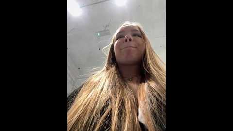 mur_girl @ stripchat on 20241031
