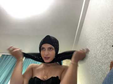 gumusguray @ stripchat on 20241101