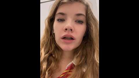 holy_tereza @ stripchat on 20241101