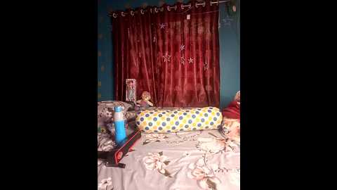 hot_urvi @ stripchat on 20241101