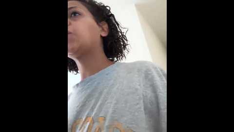 in_mi0425 @ stripchat on 20241101