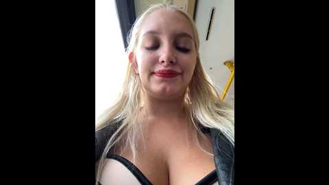 milkyy_wway @ stripchat on 20241101