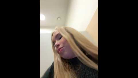 mur_girl @ stripchat on 20241101