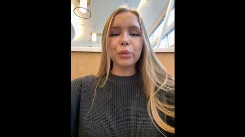 mur_girl @ stripchat on 20241101