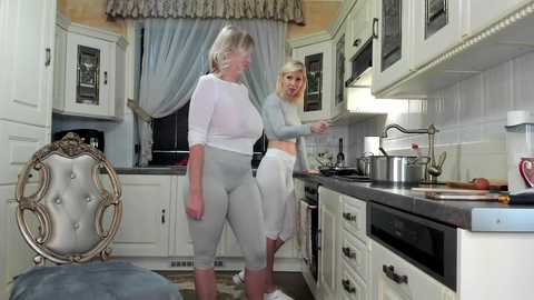 tunderose1 @ stripchat on 20241101