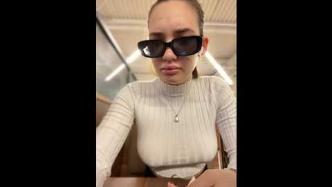 holly_molii @ stripchat on 20241102