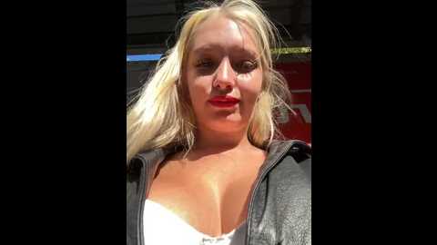 milkyy_wway @ stripchat on 20241102