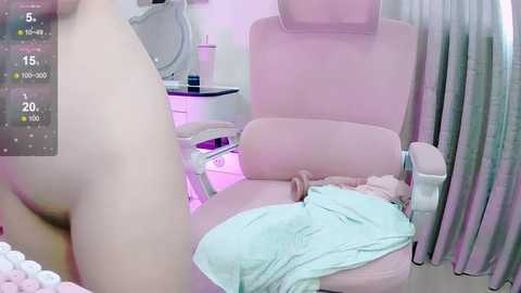 sarah_xoxo @ stripchat on 20241102