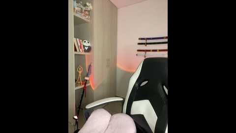 ale_lewis @ stripchat on 20241103