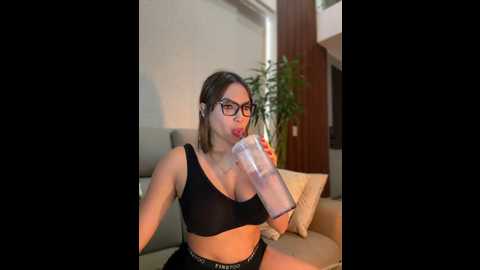 hannabeckett @ stripchat on 20241103