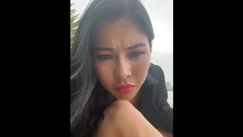 missvogue_010 @ stripchat on 20241103
