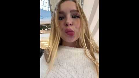 mur_girl @ stripchat on 20241103