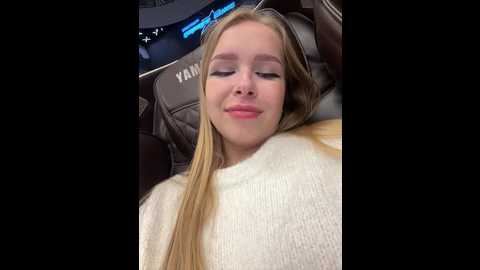 mur_girl @ stripchat on 20241103