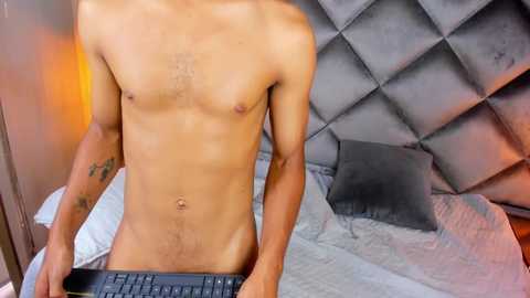 yayi_derek @ stripchat on 20241103
