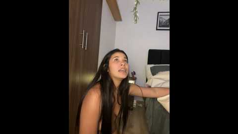 crystal_bunny7 @ stripchat on 20241104