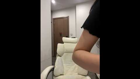 lucky_2k6 @ stripchat on 20241104
