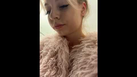melissa_grr @ stripchat on 20241104