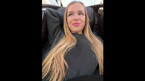 mur_girl @ stripchat on 20241104
