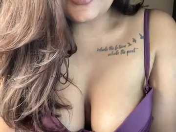 shanayaaa_1 @ stripchat on 20241104