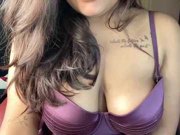 shanayaaa_1 @ stripchat on 20241104