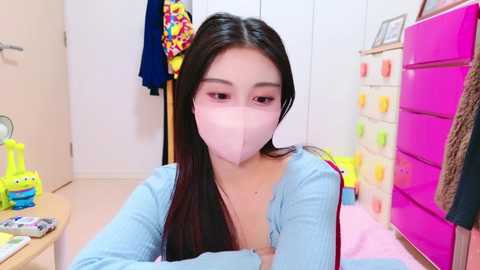 0o_momo_o0 @ stripchat on 20241105