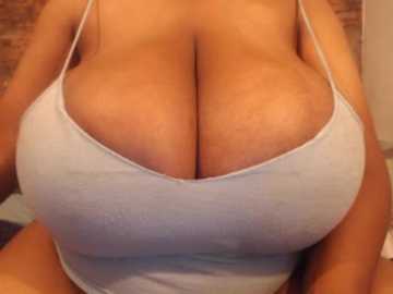bigasstitt @ stripchat on 20241105