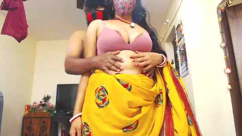 elina_raj @ stripchat on 20241105