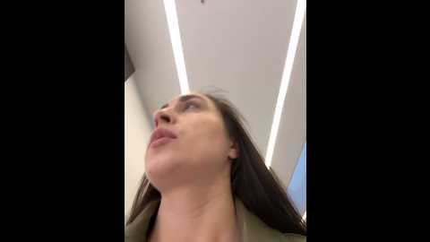 holly_play @ stripchat on 20241105