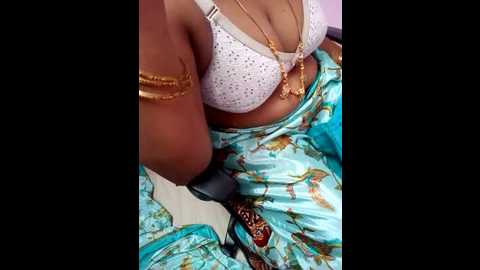 tamil_rathi @ stripchat on 20241105