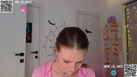 emi_lia_sweet @ stripchat on 20241106