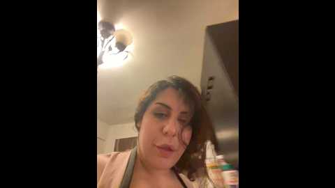 holyeroticss @ stripchat on 20241106