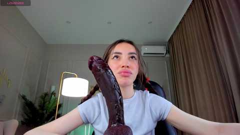 kriss_babe @ stripchat on 20241106
