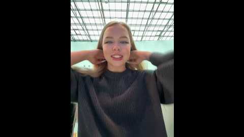 mur_girl @ stripchat on 20241106